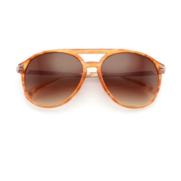 Wildfox Sunglasses: Baroness - Picture 1 of 8